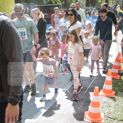 09.05.2026 - Störlauf H.Heesch http://msf.ph/oto/9670396 09.05.2026 13:04:43 Ziel 3, 33, 6204, 017, 6255, 68 meine-sportfotos.de