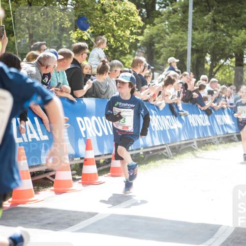 09.05.2026 - Störlauf H.Heesch http://msf.ph/oto/9670612 09.05.2026 13:26:56 Ziel 215, 186, 105 meine-sportfotos.de
