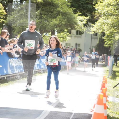 09.05.2026 - Störlauf H.Heesch http://msf.ph/oto/9670665 09.05.2026 13:27:37 Ziel 297, 299 meine-sportfotos.de