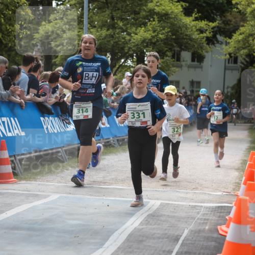 09.05.2026 - Störlauf H.Heesch http://msf.ph/oto/9670815 09.05.2026 13:29:35 Ziel 314, 331, 321 meine-sportfotos.de
