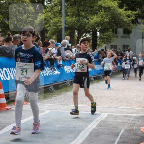 09.05.2026 - Störlauf H.Heesch http://msf.ph/oto/9670835 09.05.2026 13:29:47 Ziel 21, 122, 120, 27 meine-sportfotos.de
