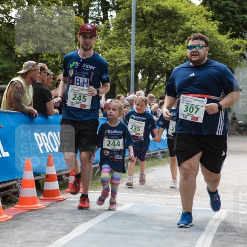 09.05.2026 - Störlauf H.Heesch http://msf.ph/oto/9671083 09.05.2026 13:34:23 Ziel 245, 244, 235, 307 meine-sportfotos.de