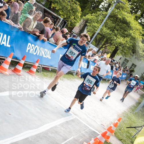 09.05.2026 - Störlauf H.Heesch http://msf.ph/oto/9671254 09.05.2026 13:43:41 Ziel 357, 356, 385 meine-sportfotos.de
