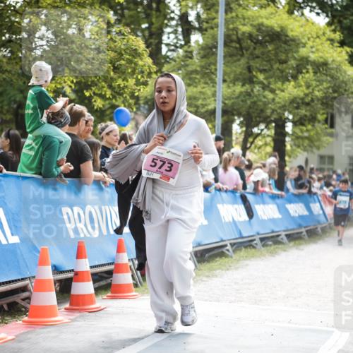 09.05.2026 - Störlauf H.Heesch http://msf.ph/oto/9671374 09.05.2026 13:45:59 Ziel 573 meine-sportfotos.de