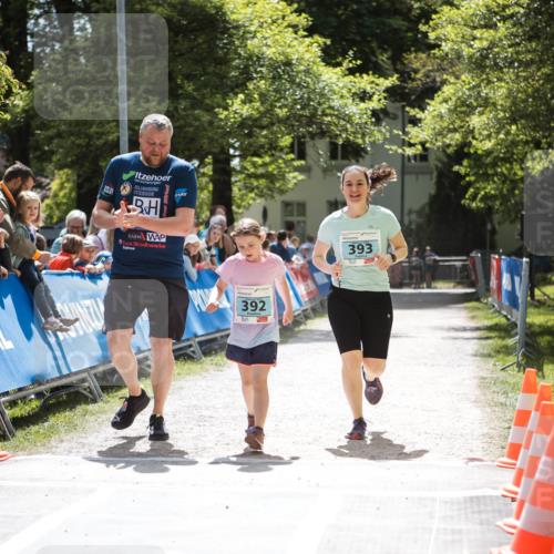09.05.2026 - Störlauf H.Heesch http://msf.ph/oto/9671462 09.05.2026 13:47:51 Ziel 392, 393 meine-sportfotos.de