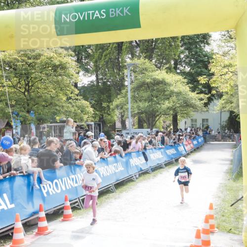 09.05.2026 - Störlauf H.Heesch http://msf.ph/oto/9671530 09.05.2026 13:55:40 Ziel 717, 745, 88 meine-sportfotos.de