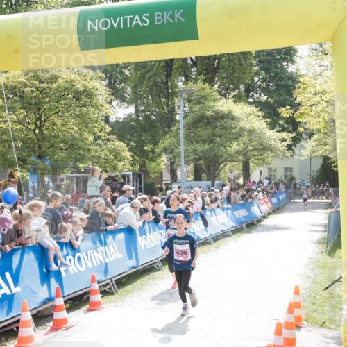 09.05.2026 - Störlauf H.Heesch http://msf.ph/oto/9671540 09.05.2026 13:56:46 Ziel 690 meine-sportfotos.de