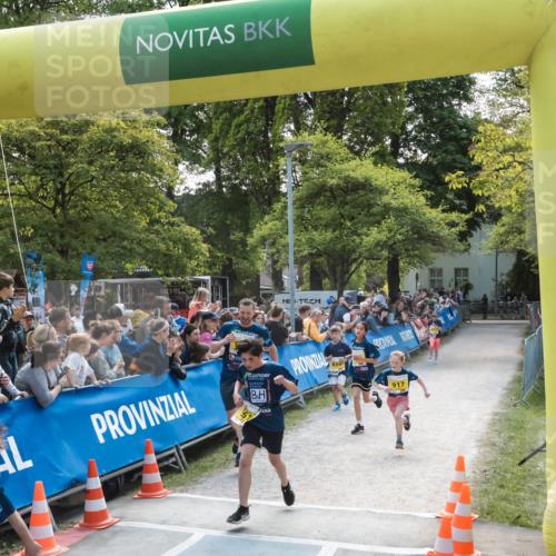 09.05.2026 - Störlauf H.Heesch http://msf.ph/oto/9672117 09.05.2026 14:10:47 Ziel 864, 886, 917, 98 meine-sportfotos.de