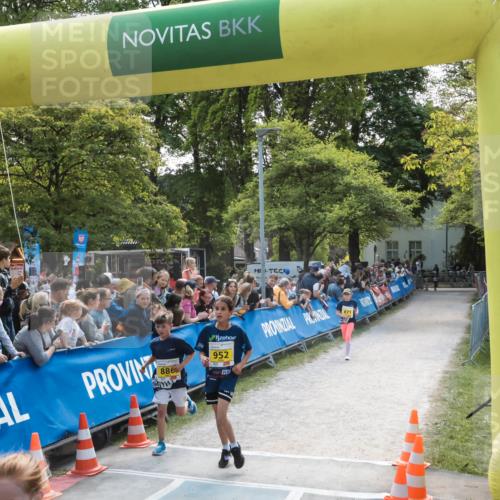 09.05.2026 - Störlauf H.Heesch http://msf.ph/oto/9672119 09.05.2026 14:10:49 Ziel 10, 886, 952, 871 meine-sportfotos.de