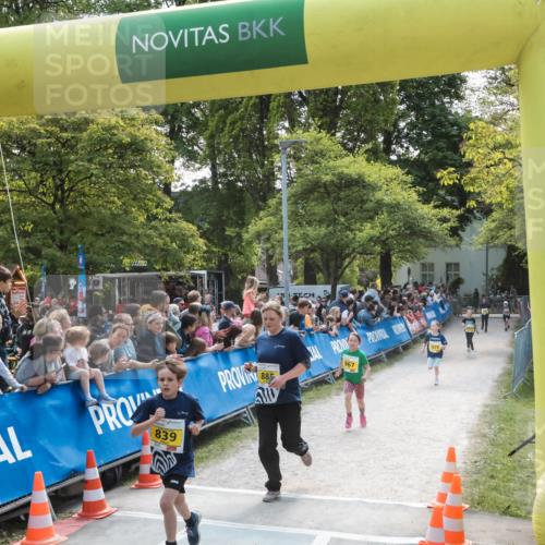 09.05.2026 - Störlauf H.Heesch http://msf.ph/oto/9672127 09.05.2026 14:11:35 Ziel 839, 88, 967, 85 meine-sportfotos.de