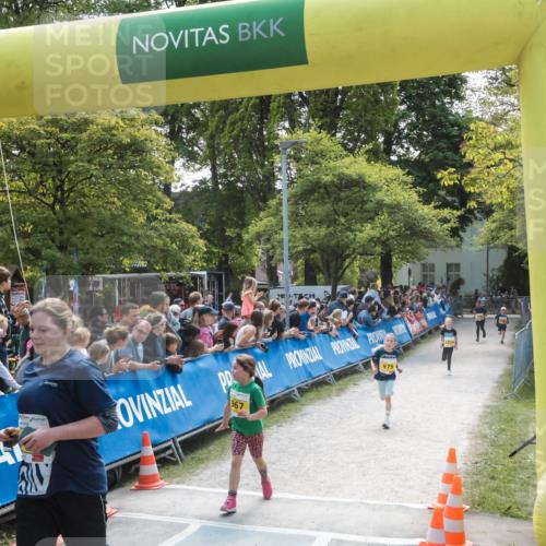 09.05.2026 - Störlauf H.Heesch http://msf.ph/oto/9672128 09.05.2026 14:11:36 Ziel 967, 979, 86 meine-sportfotos.de