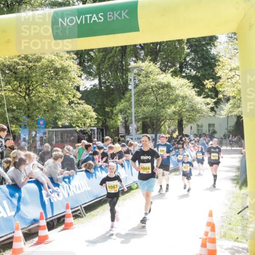 09.05.2026 - Störlauf H.Heesch http://msf.ph/oto/9672273 09.05.2026 14:14:38 Ziel 1067, 1066, 820, 1017, 88 meine-sportfotos.de