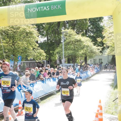 09.05.2026 - Störlauf H.Heesch http://msf.ph/oto/9672279 09.05.2026 14:14:40 Ziel 820, 822, 996, 1017, 88 meine-sportfotos.de