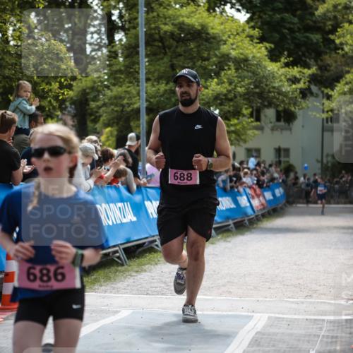 09.05.2026 - Störlauf H.Heesch http://msf.ph/oto/9672672 09.05.2026 13:55:19 Ziel 686, 688 meine-sportfotos.de