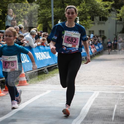 09.05.2026 - Störlauf H.Heesch http://msf.ph/oto/9672701 09.05.2026 13:56:06 Ziel 2015, 778, 682 meine-sportfotos.de