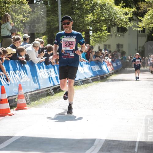09.05.2026 - Störlauf H.Heesch http://msf.ph/oto/9672780 09.05.2026 13:57:46 Ziel 584 meine-sportfotos.de