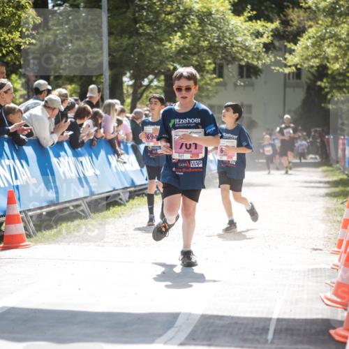 09.05.2026 - Störlauf H.Heesch http://msf.ph/oto/9672838 09.05.2026 13:58:35 Ziel 694, 701 meine-sportfotos.de