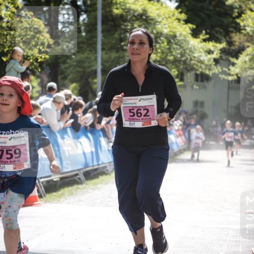 09.05.2026 - Störlauf H.Heesch http://msf.ph/oto/9672880 09.05.2026 13:59:01 Ziel 2026, 759, 2026, 562 meine-sportfotos.de