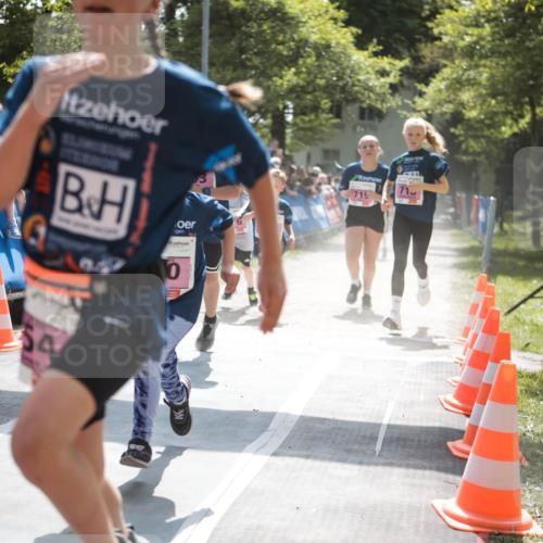 09.05.2026 - Störlauf H.Heesch http://msf.ph/oto/9672900 09.05.2026 13:59:16 Ziel 2025, 670, 0, 715, 71 meine-sportfotos.de