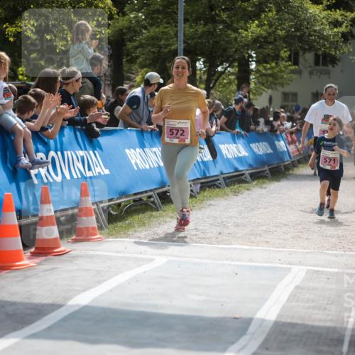 09.05.2026 - Störlauf H.Heesch http://msf.ph/oto/9672931 09.05.2026 13:59:41 Ziel 572, 571, 739 meine-sportfotos.de