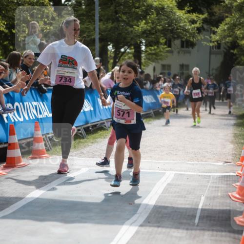 09.05.2026 - Störlauf H.Heesch http://msf.ph/oto/9672936 09.05.2026 13:59:43 Ziel 734, 571, 724 meine-sportfotos.de