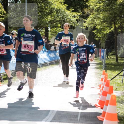 09.05.2026 - Störlauf H.Heesch http://msf.ph/oto/9672976 09.05.2026 14:00:19 Ziel 652, 653, 753 meine-sportfotos.de