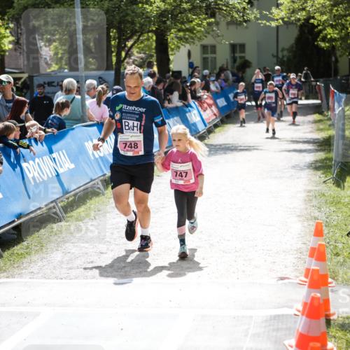 09.05.2026 - Störlauf H.Heesch http://msf.ph/oto/9673042 09.05.2026 14:01:40 Ziel 748, 747 meine-sportfotos.de