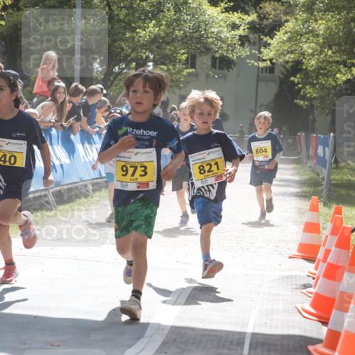 09.05.2026 - Störlauf H.Heesch http://msf.ph/oto/9673427 09.05.2026 14:12:37 Ziel 840, 2026, 973, 821, 804 meine-sportfotos.de