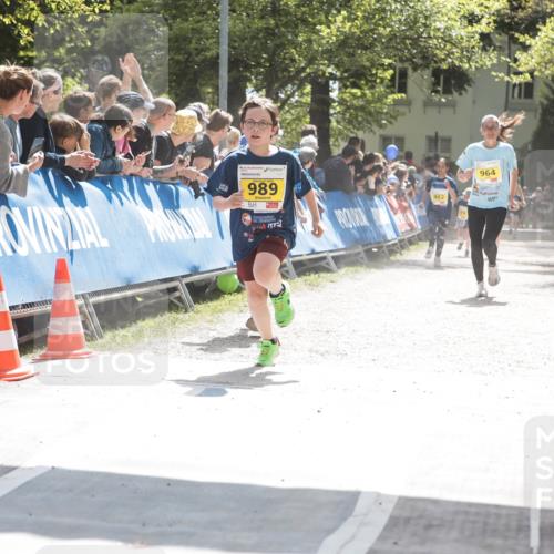 09.05.2026 - Störlauf H.Heesch http://msf.ph/oto/9673635 09.05.2026 14:15:07 Ziel 989, 964, 962 meine-sportfotos.de