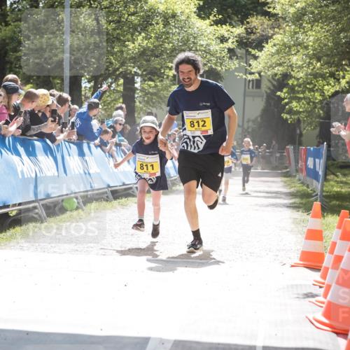 09.05.2026 - Störlauf H.Heesch http://msf.ph/oto/9673644 09.05.2026 14:15:14 Ziel 811, 812, 910 meine-sportfotos.de