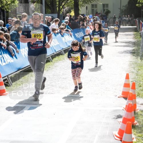 09.05.2026 - Störlauf H.Heesch http://msf.ph/oto/9673677 09.05.2026 14:15:39 Ziel 899, 00, 806, 1010 meine-sportfotos.de