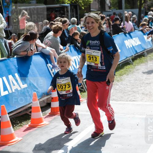 09.05.2026 - Störlauf H.Heesch http://msf.ph/oto/9673705 09.05.2026 14:16:05 Ziel 1073, 874, 913, 2 meine-sportfotos.de
