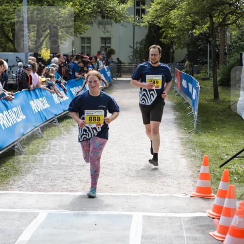 09.05.2026 - Störlauf H.Heesch http://msf.ph/oto/9673730 09.05.2026 14:16:37 Ziel 7, 888, 89 meine-sportfotos.de