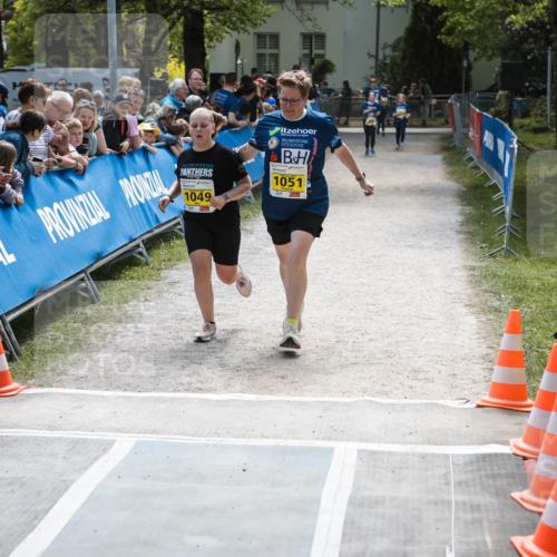 09.05.2026 - Störlauf H.Heesch http://msf.ph/oto/9673741 09.05.2026 14:16:57 Ziel 1049, 1051 meine-sportfotos.de