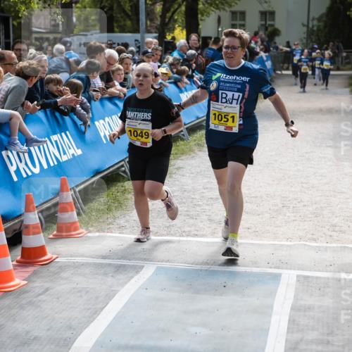 09.05.2026 - Störlauf H.Heesch http://msf.ph/oto/9673744 09.05.2026 14:16:57 Ziel 1049, 1051 meine-sportfotos.de