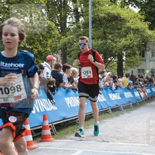 09.05.2026 - Störlauf H.Heesch http://msf.ph/oto/9673964 09.05.2026 14:40:45 Ziel 1098, 1251 meine-sportfotos.de
