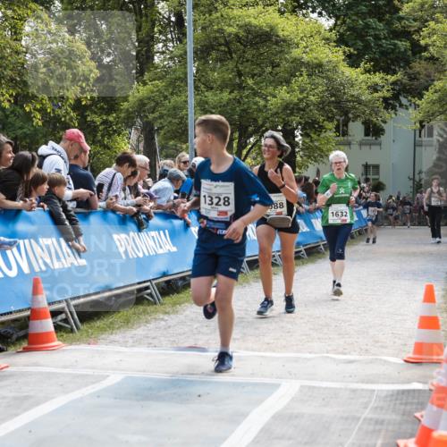 09.05.2026 - Störlauf H.Heesch http://msf.ph/oto/9674125 09.05.2026 14:43:38 Ziel 1328, 088, 1632, 16 meine-sportfotos.de