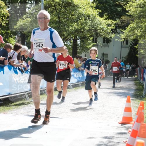 09.05.2026 - Störlauf H.Heesch http://msf.ph/oto/9674316 09.05.2026 14:45:50 Ziel 1542, 1252, 1292, 86, 1685 meine-sportfotos.de