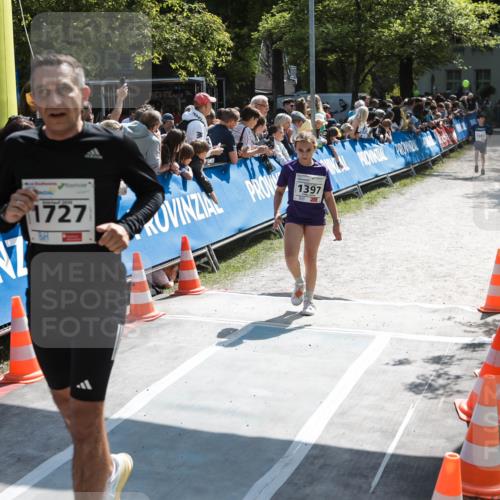 09.05.2026 - Störlauf H.Heesch http://msf.ph/oto/9674423 09.05.2026 14:47:14 Ziel 1727, 1397, 1382 meine-sportfotos.de