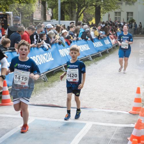 09.05.2026 - Störlauf H.Heesch http://msf.ph/oto/9674879 09.05.2026 14:53:17 Ziel 04924, 95, 1570, 1563, 1419, 1420, 16 meine-sportfotos.de