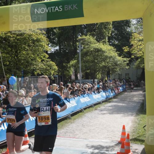 09.05.2026 - Störlauf H.Heesch http://msf.ph/oto/9675529 09.05.2026 15:27:19 Ziel 1926, 1898, 09 meine-sportfotos.de