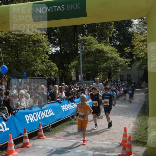 09.05.2026 - Störlauf H.Heesch http://msf.ph/oto/9675579 09.05.2026 15:28:46 Ziel 2451, 1992, 1995 meine-sportfotos.de
