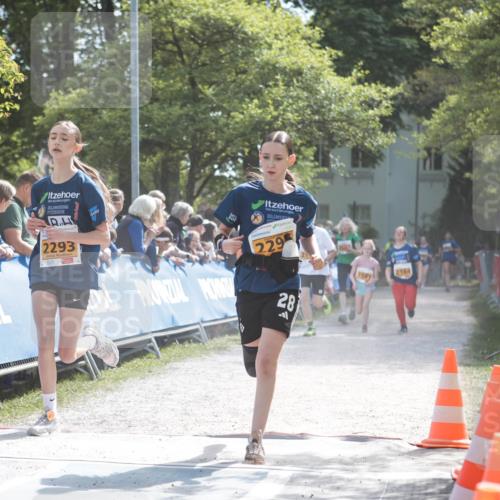 09.05.2026 - Störlauf H.Heesch http://msf.ph/oto/9675784 09.05.2026 15:33:31 Ziel 2293, 5, 229, 28, 2184 meine-sportfotos.de