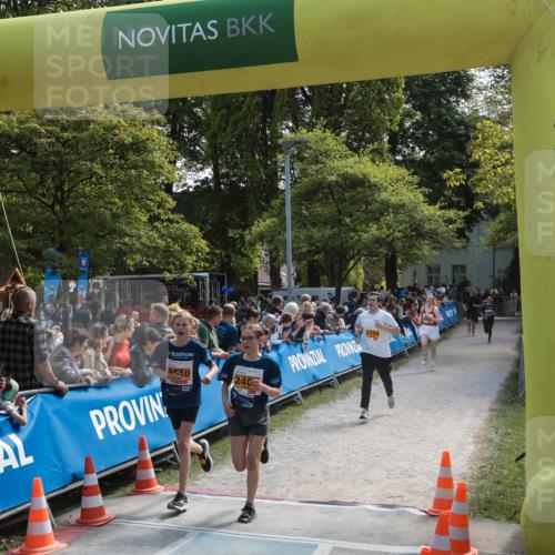 09.05.2026 - Störlauf H.Heesch http://msf.ph/oto/9675915 09.05.2026 15:32:43 Ziel 23, 240, 2156, 99 meine-sportfotos.de