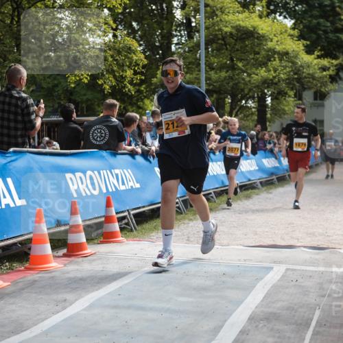 09.05.2026 - Störlauf H.Heesch http://msf.ph/oto/9675972 09.05.2026 15:34:41 Ziel 21, 2077, 1879 meine-sportfotos.de