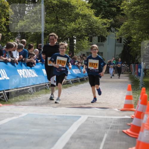 09.05.2026 - Störlauf H.Heesch http://msf.ph/oto/9675995 09.05.2026 15:34:54 Ziel 1971, 1970 meine-sportfotos.de