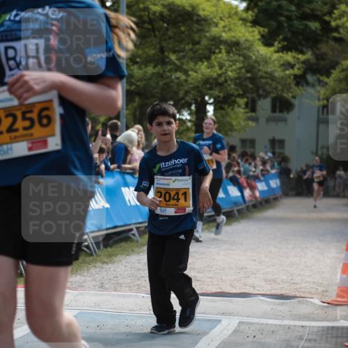 09.05.2026 - Störlauf H.Heesch http://msf.ph/oto/9676031 09.05.2026 15:35:08 Ziel 2026, 945, 2256, 2041 meine-sportfotos.de