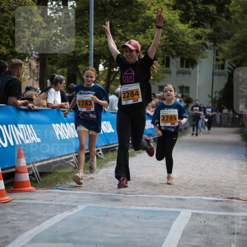 09.05.2026 - Störlauf H.Heesch http://msf.ph/oto/9676729 09.05.2026 15:45:41 Ziel 2282, 2284, 2285 meine-sportfotos.de