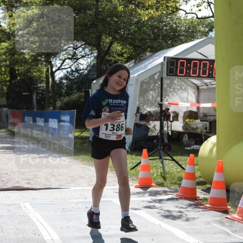 09.05.2026 - Störlauf H.Heesch http://msf.ph/oto/9677119 09.05.2026 15:00:05 Ziel 1462, 1386, 00, 00, 1 meine-sportfotos.de