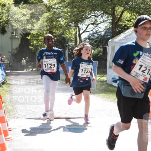 09.05.2026 - Störlauf H.Heesch http://msf.ph/oto/9677156 09.05.2026 15:00:59 Ziel 1129, 1122, 1211, 88, 8 meine-sportfotos.de